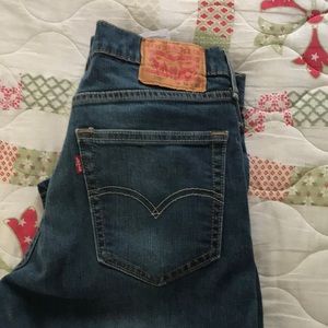Men’s Levi 502 jeans